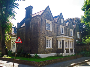 Clothworkers Almshouses