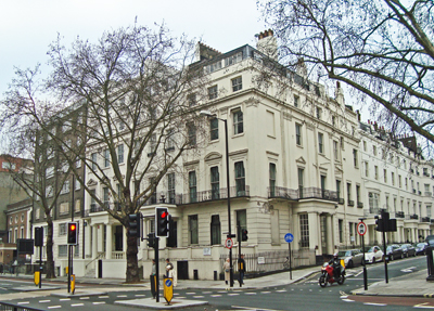 1 Hyde Park Place