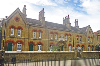 Thackeray's Almshouses